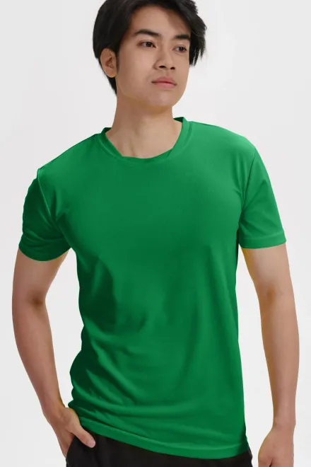 T-shirt z asymetrycznym dekoltem, zielona trawa